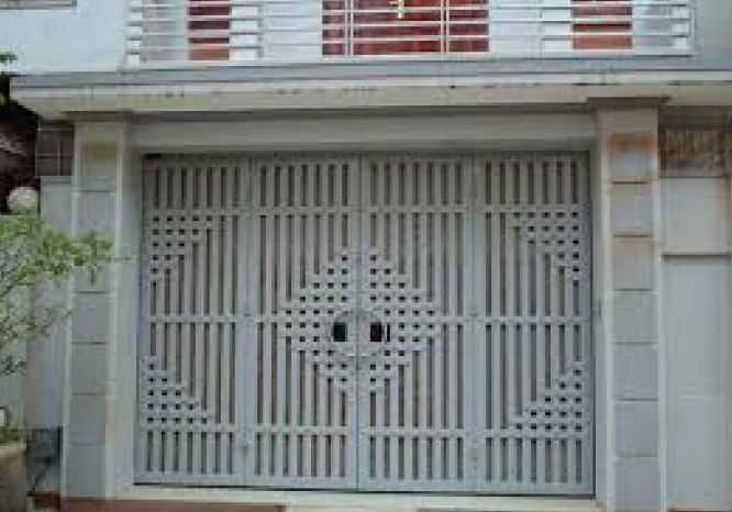 THANH LÝ CỬA SẮT