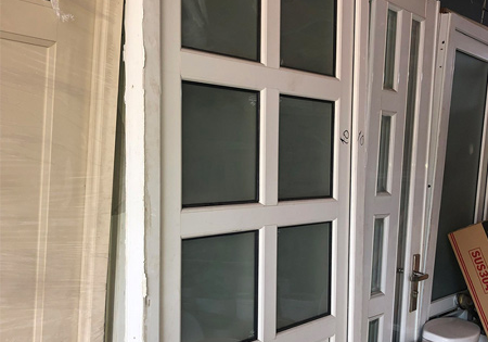 Thu Mua Cửa Cũ Tại TPHCM